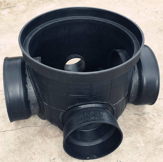 Ф700塑料污水(shuǐ)井（井高(gāo)660mm）
